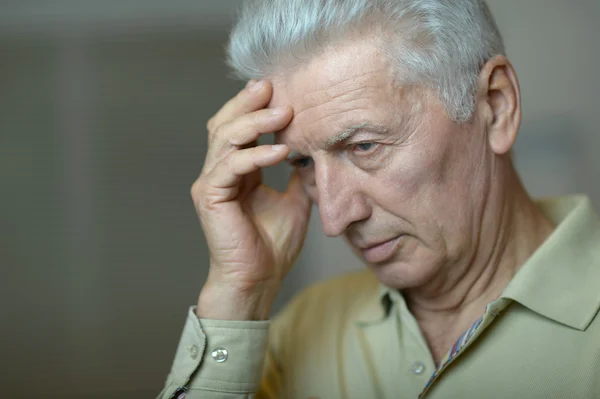 Mengenal Proses Alami Penuaan Lensa Mata dan Cara Mengatasinya