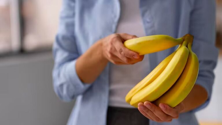 fortamen memainkan kemaluan suami