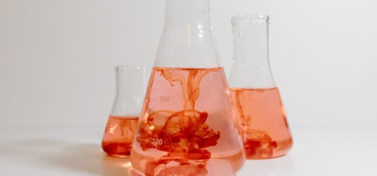 prosterafit kencing berdarah pada wanita