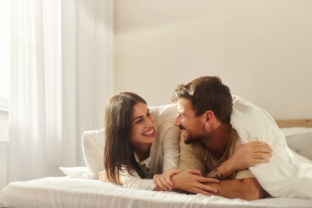 Mengapa Hubungan Intim Pagi Hari Memiliki Peluang Hamil Lebih Besar