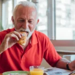 Cara Mengembalikan Nafsu Makan Lansia yang Menurun